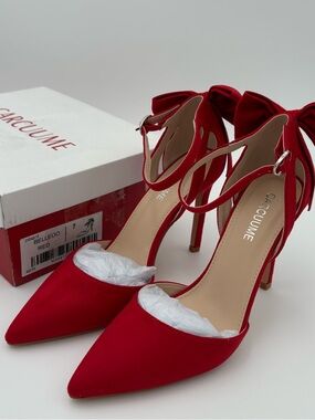 ❤️ NEW WITH BOX – STATEMENT RED BOW HEELS ❤️